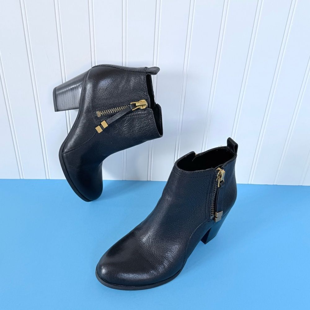 Franco Sarto Diana Dual Side Zip Leather Ankle Booties Size 7M - Picture 8 of 17